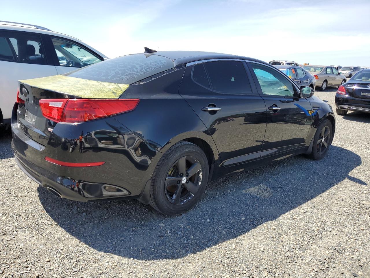 2015 Kia Optima Lx vin: 5XXGM4A75FG456511