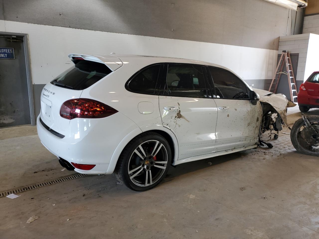 WP1AD2A25ELA77567 2014 Porsche Cayenne Gts