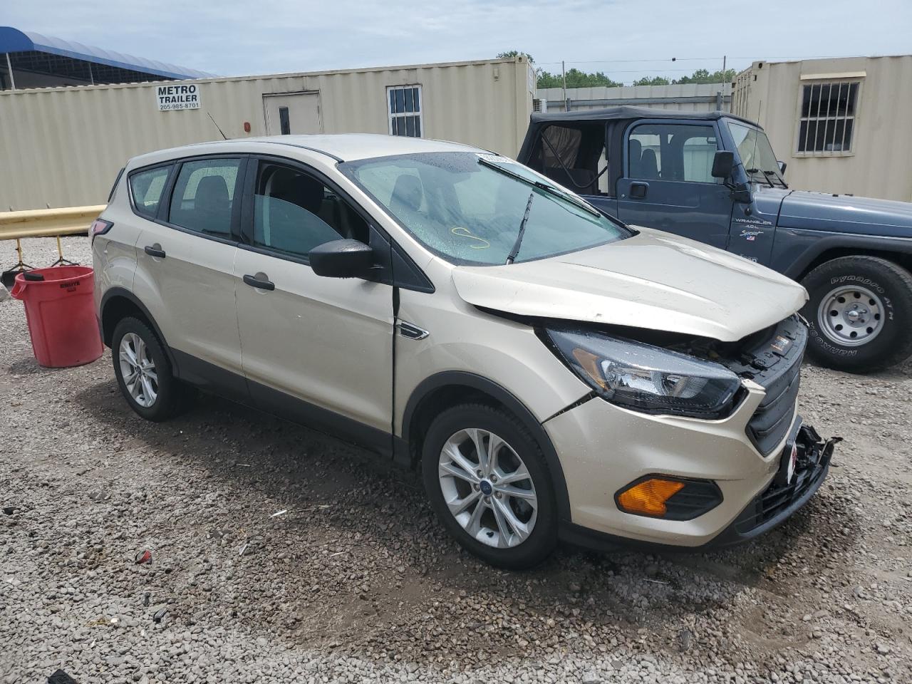 2018 Ford Escape S vin: 1FMCU0F75JUC73236