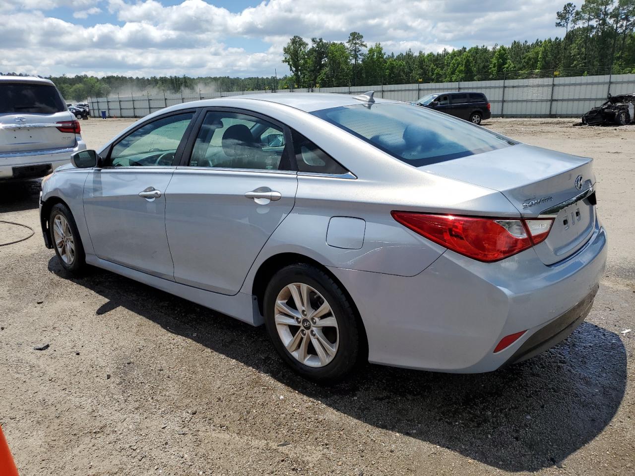 2014 Hyundai Sonata Gls vin: 5NPEB4ACXEH890453