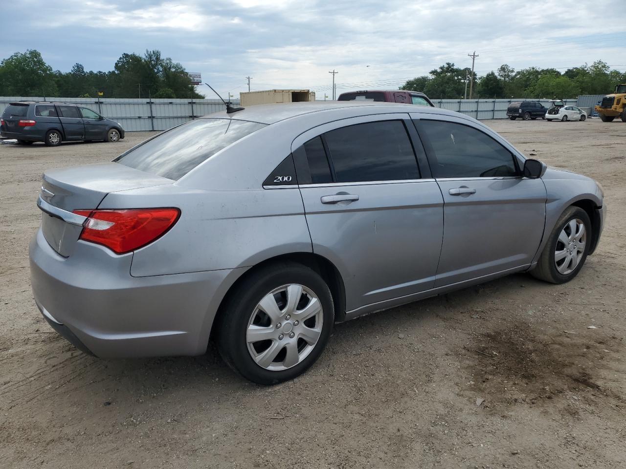 2014 Chrysler 200 Lx vin: 1C3CCBAB7EN209847