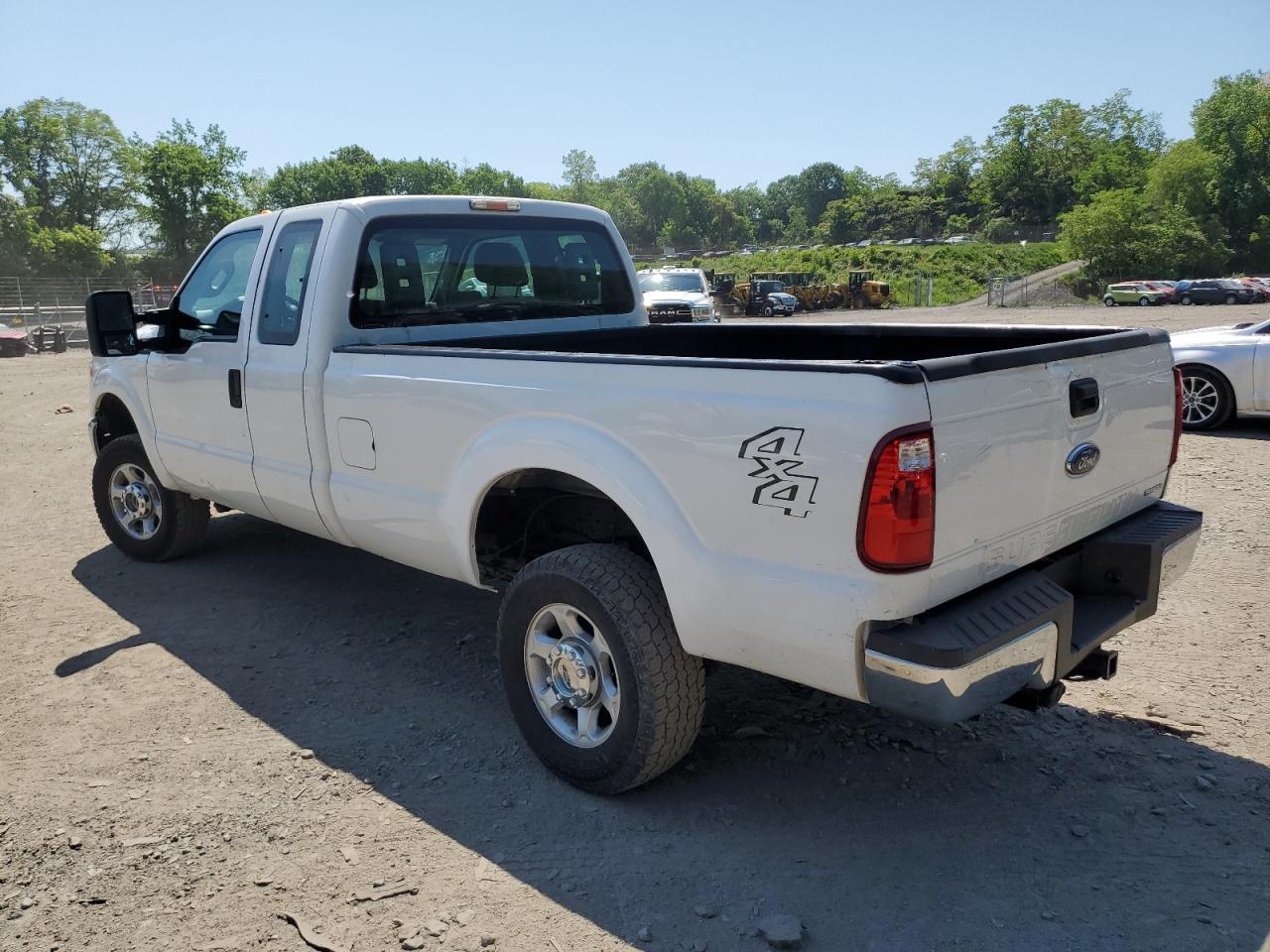 2016 Ford F250 Super Duty vin: 1FT7X2B60GEC12093