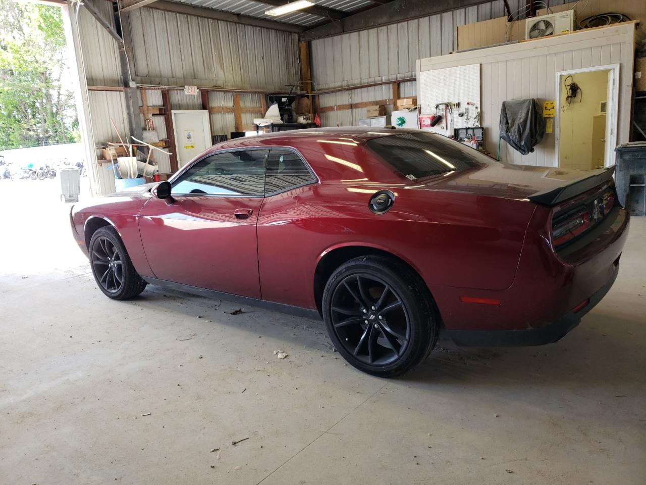 2018 Dodge Challenger Sxt vin: 2C3CDZAGXJH132234