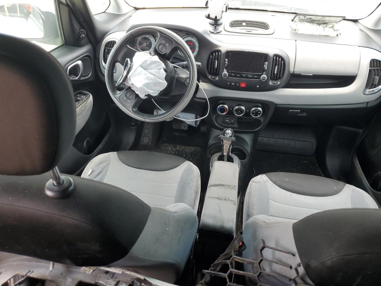 ZFBCFABHXEZ017561 2014 Fiat 500L Easy