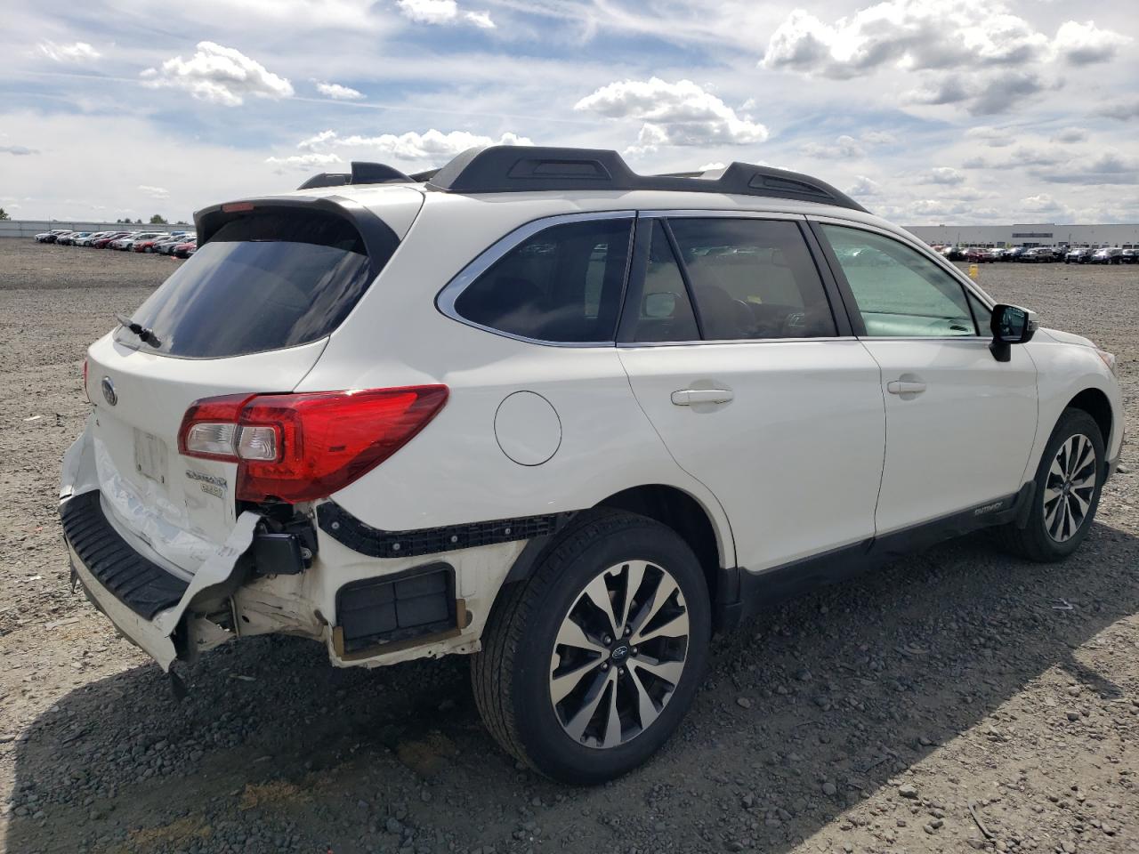 4S4BSALC1G3235073 2016 Subaru Outback 2.5I Limited