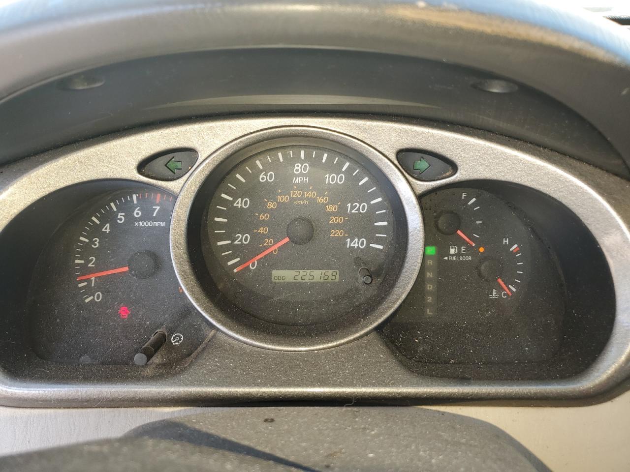 JTEHF21A420073956 2002 Toyota Highlander Limited