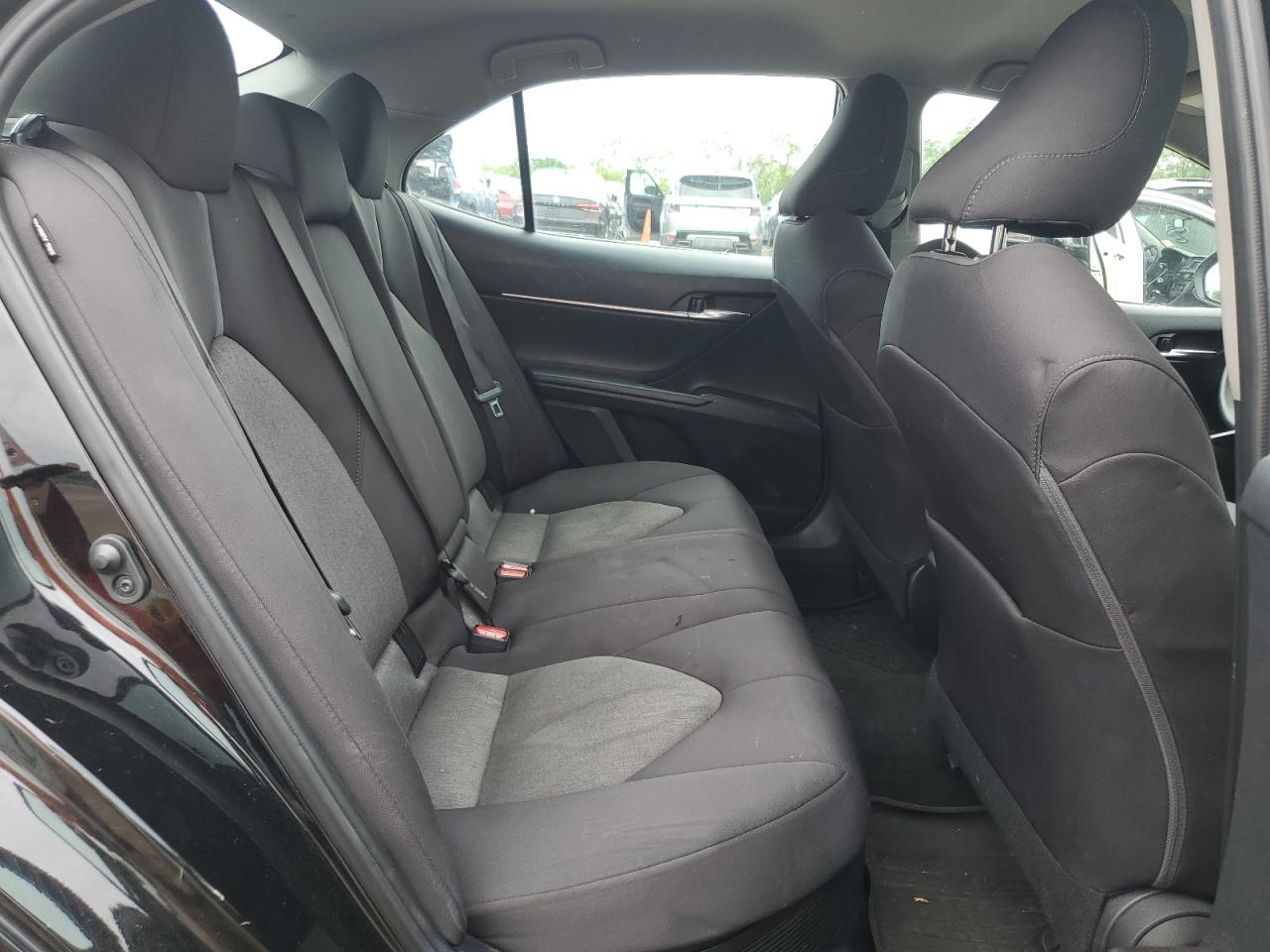 4T1C31AK2MU549283 2021 Toyota Camry Le