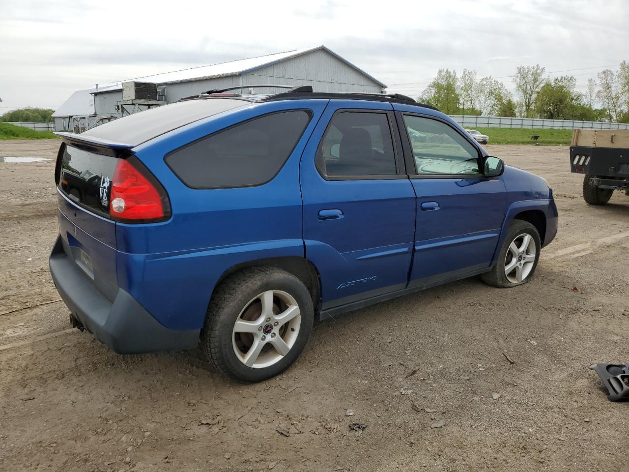 3G7DB03E14S555989 2004 Pontiac Aztek