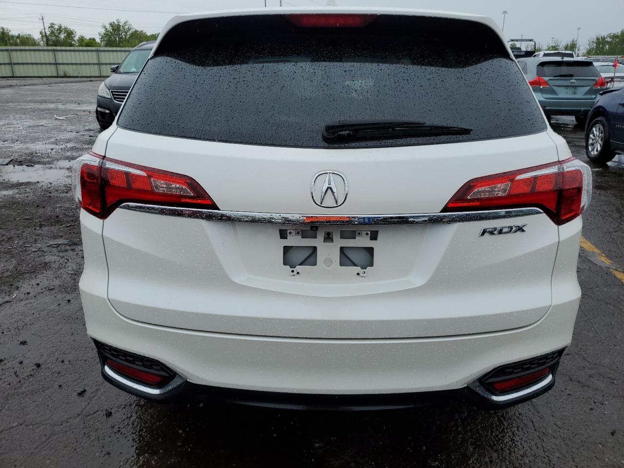 5J8TB3H32JL013728 2018 Acura Rdx