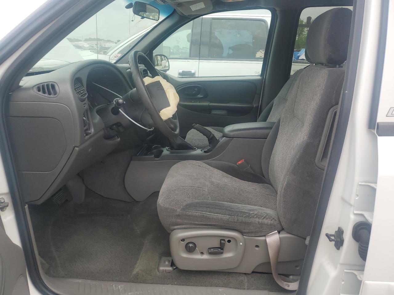 1GNDS13S042196523 2004 Chevrolet Trailblazer Ls