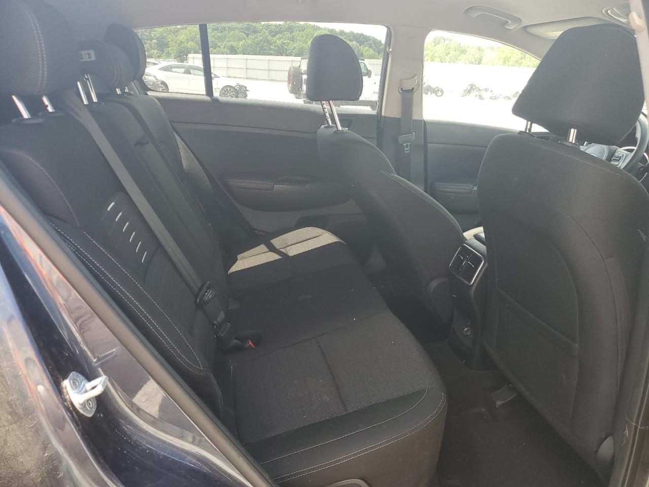 KNDPNCAC1J7486890 2018 Kia Sportage Lx