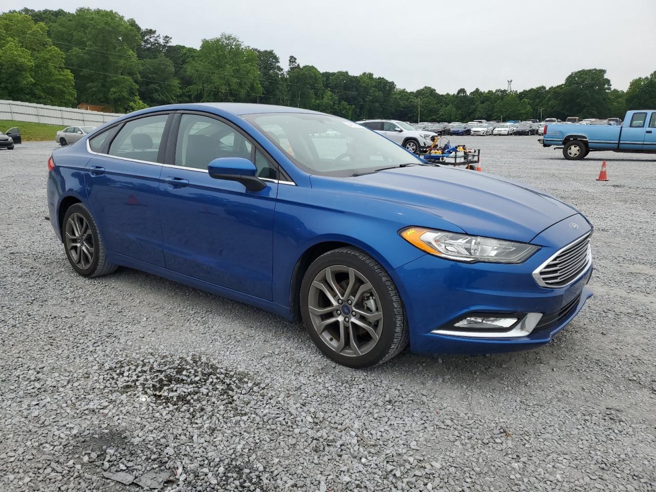 3FA6P0H71HR402361 2017 Ford Fusion Se