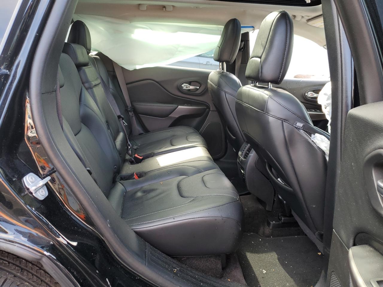 1C4PJMDX8KD252908 2019 Jeep Cherokee Limited