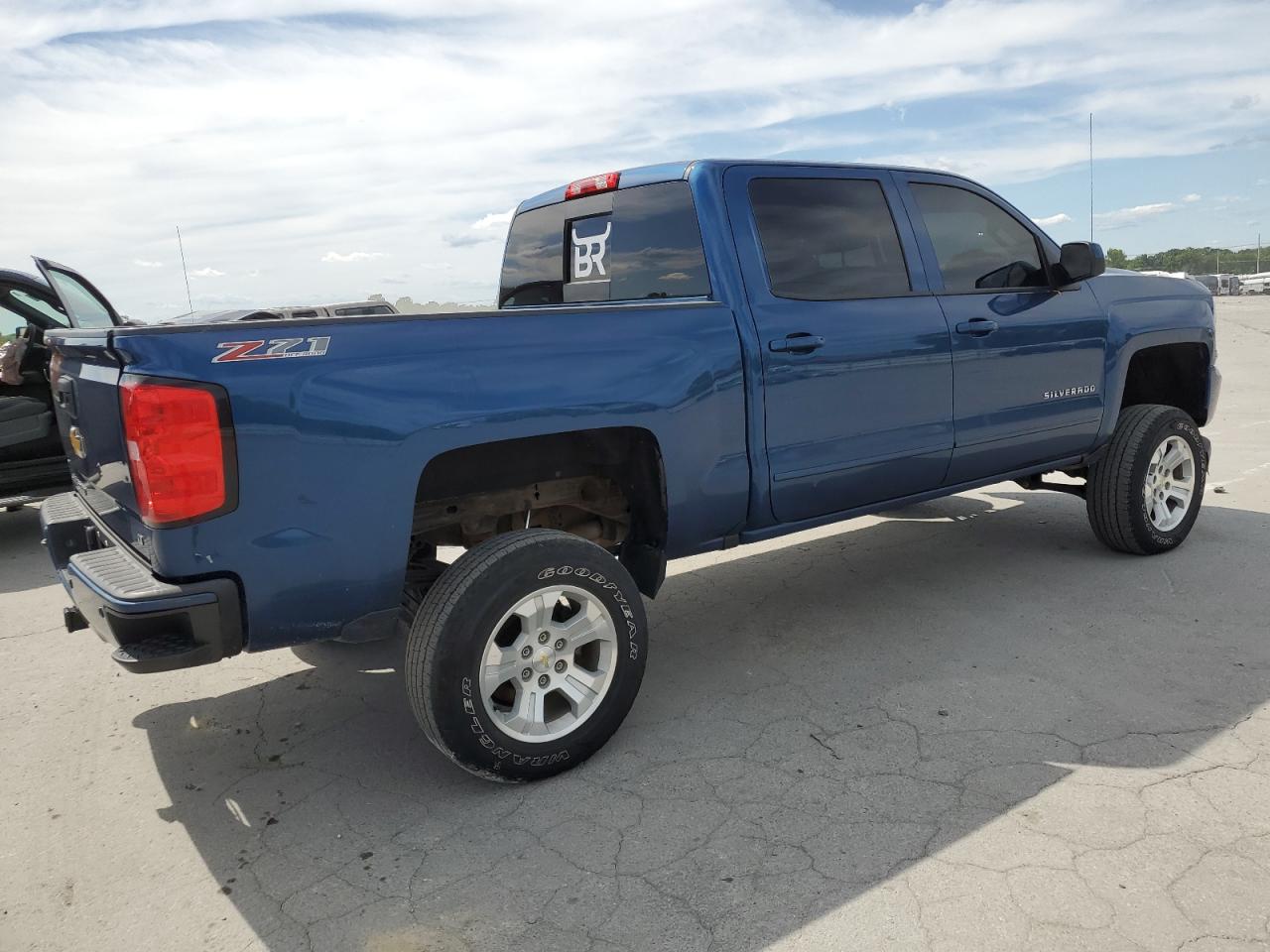 3GCUKRECXHG199231 2017 Chevrolet Silverado K1500 Lt