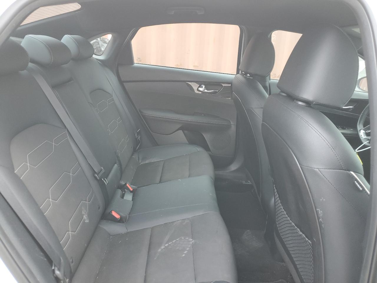 3KPF54AD2NE448016 2022 Kia Forte Gt Line