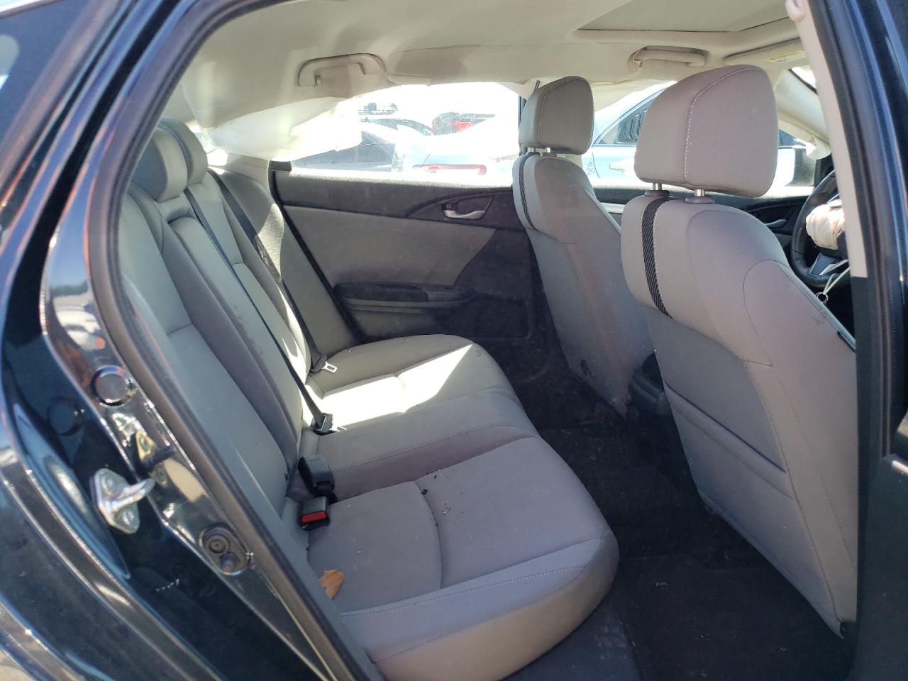 2HGFC2F77JH525458 2018 Honda Civic Ex