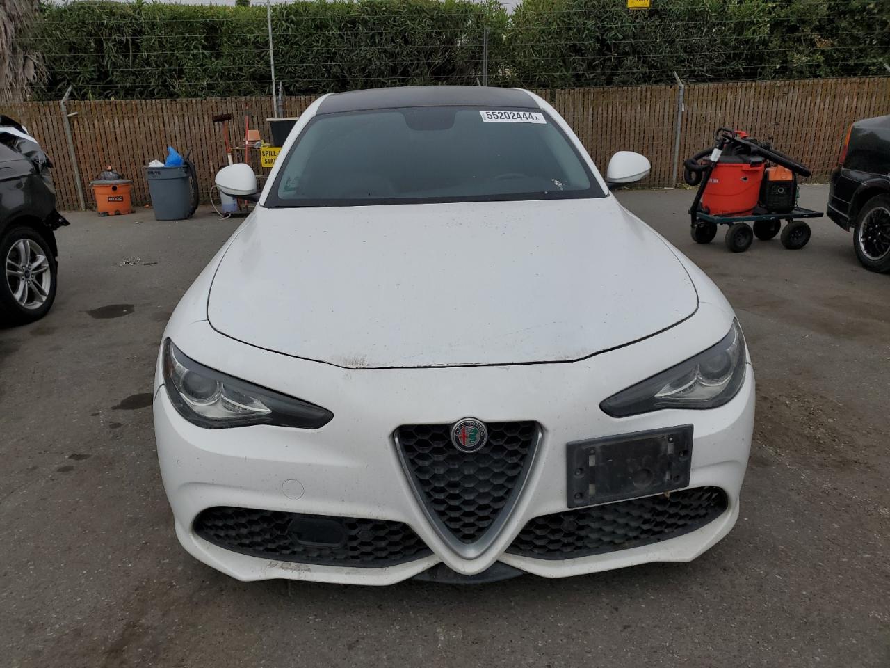 ZARFAECN3J7576434 2018 Alfa Romeo Giulia Ti