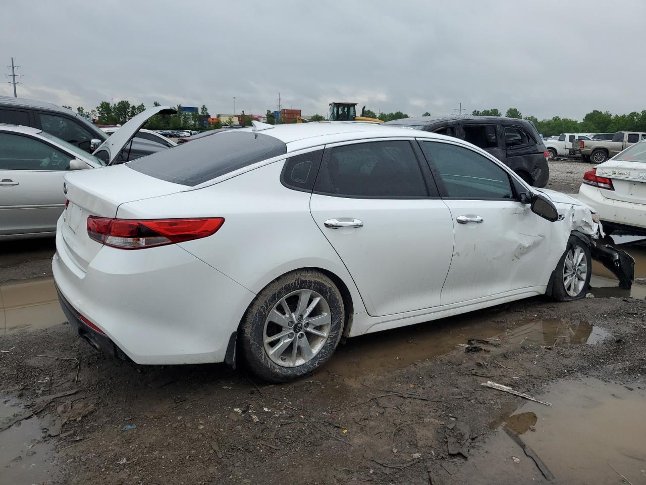 5XXGT4L31GG047114 2016 Kia Optima Lx