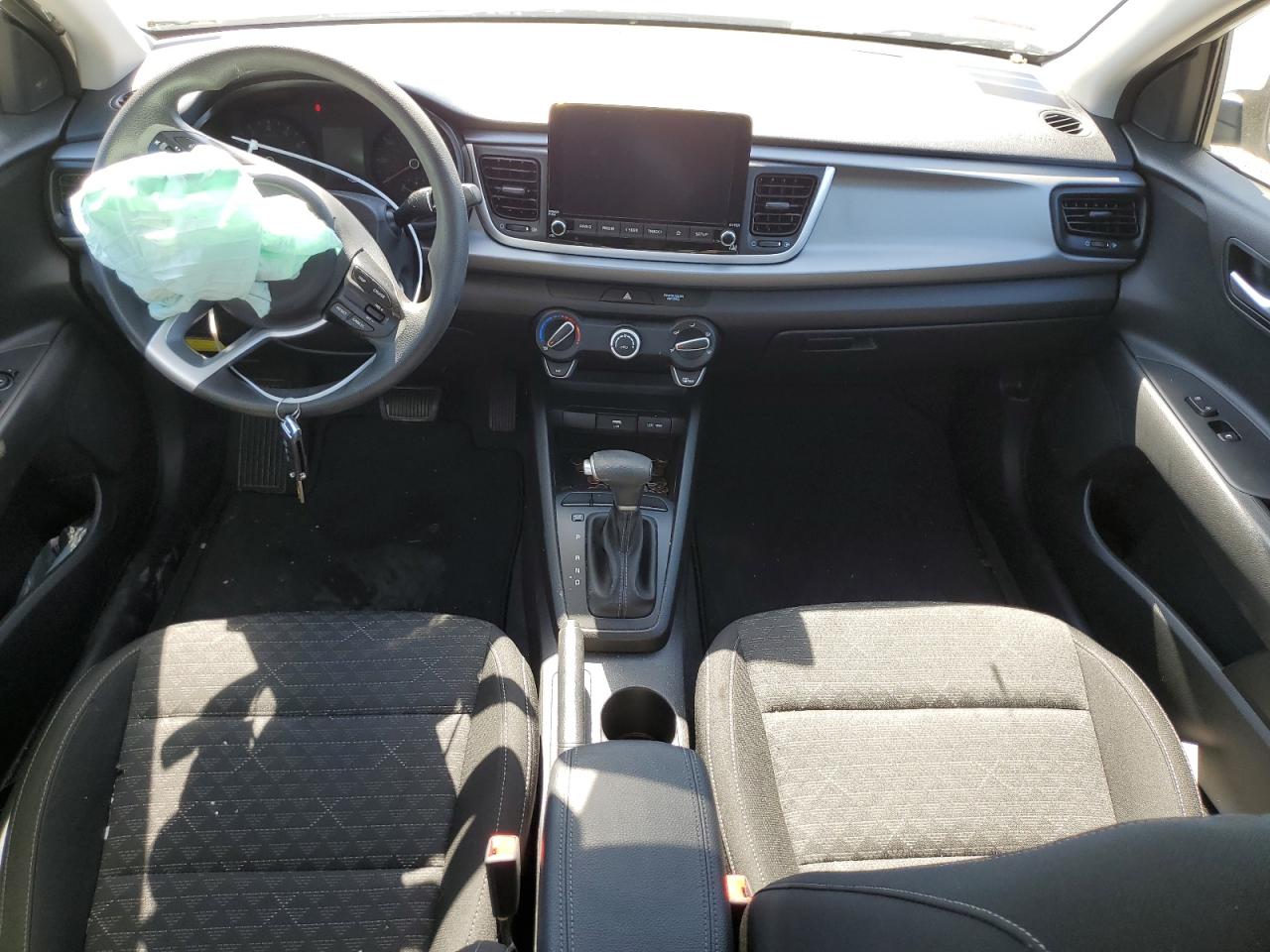 3KPA24AD9NE490525 2022 Kia Rio Lx