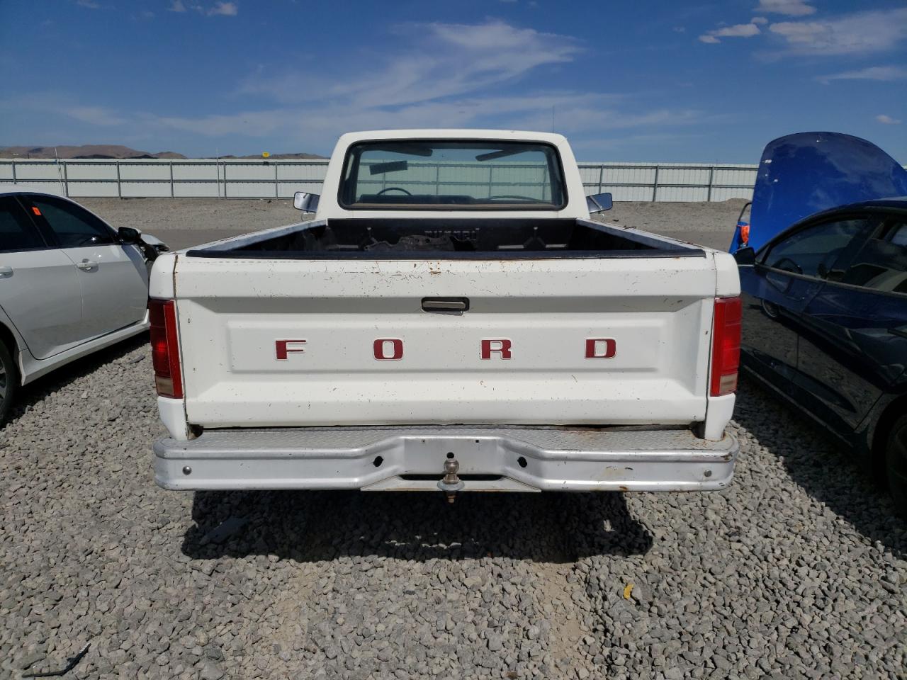 1FTEF15H6EPB44658 1984 Ford F150