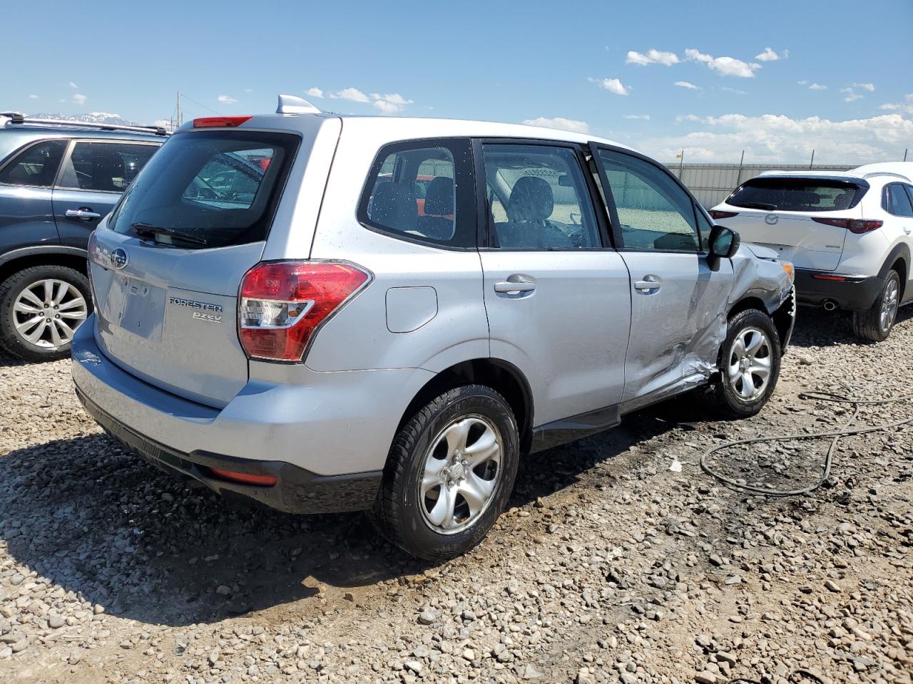 2016 Subaru Forester 2.5I vin: JF2SJAAC2GG546497