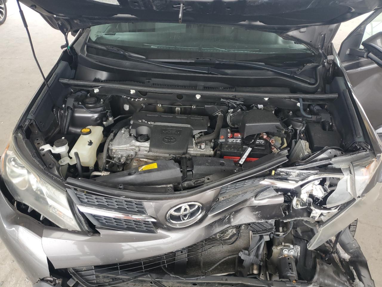 2T3WFREVXEW120098 2014 Toyota Rav4 Xle