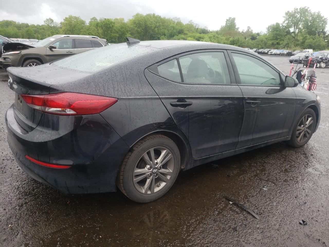 5NPD84LF7HH002389 2017 Hyundai Elantra Se