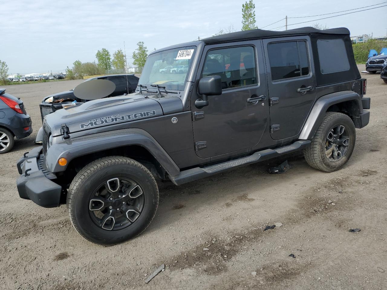 1C4BJWEG6HL638729 2017 Jeep Wrangler Unlimited Sahara