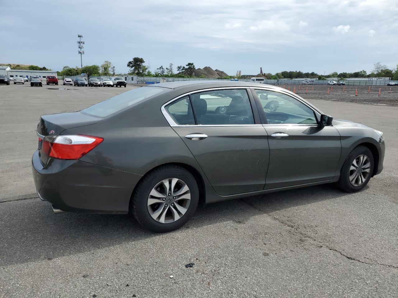 1HGCR2F39DA132076 2013 Honda Accord Lx