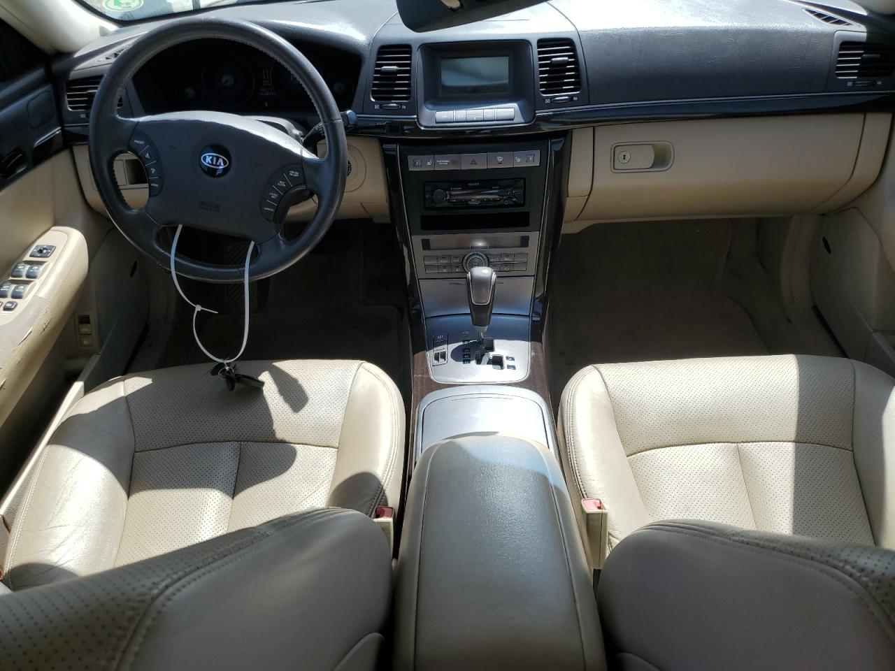 KNALD125185143616 2008 Kia Amanti