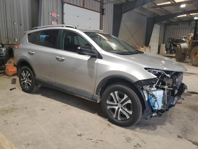 2T3BFREV8HW597468 2017 Toyota Rav4 Le