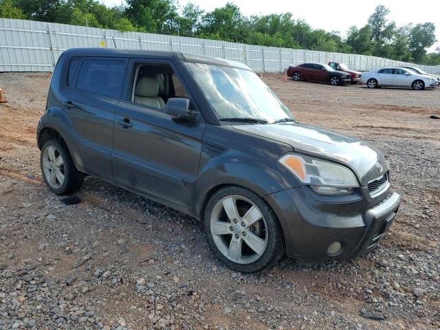 2011 Kia Soul + VIN: KNDJT2A28B7236168 Lot: 55026714