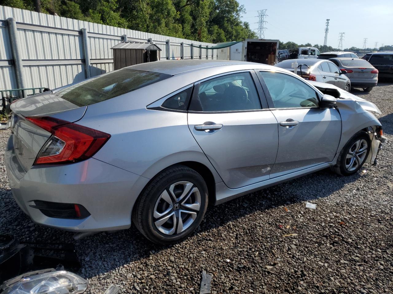 19XFC2F5XHE044672 2017 Honda Civic Lx