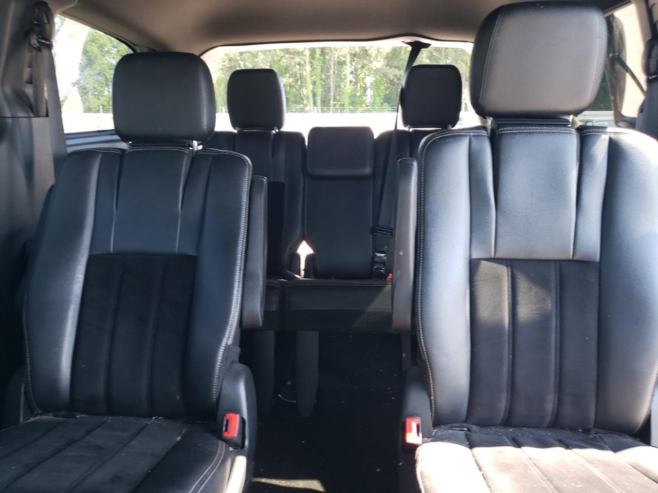 2C4RDGCG7JR155908 2018 Dodge Grand Caravan Sxt