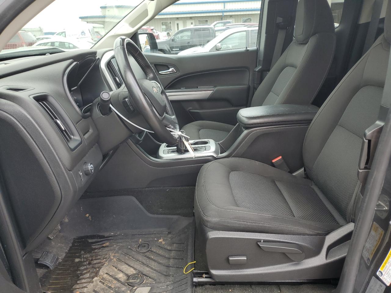 1GCHSCEAXJ1112414 2018 Chevrolet Colorado Lt