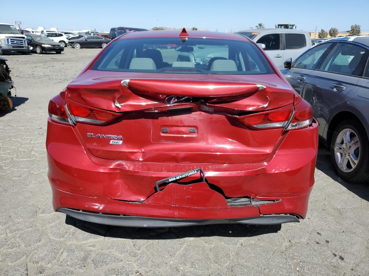 KMHD74LF3HU357659 2017 Hyundai Elantra Se