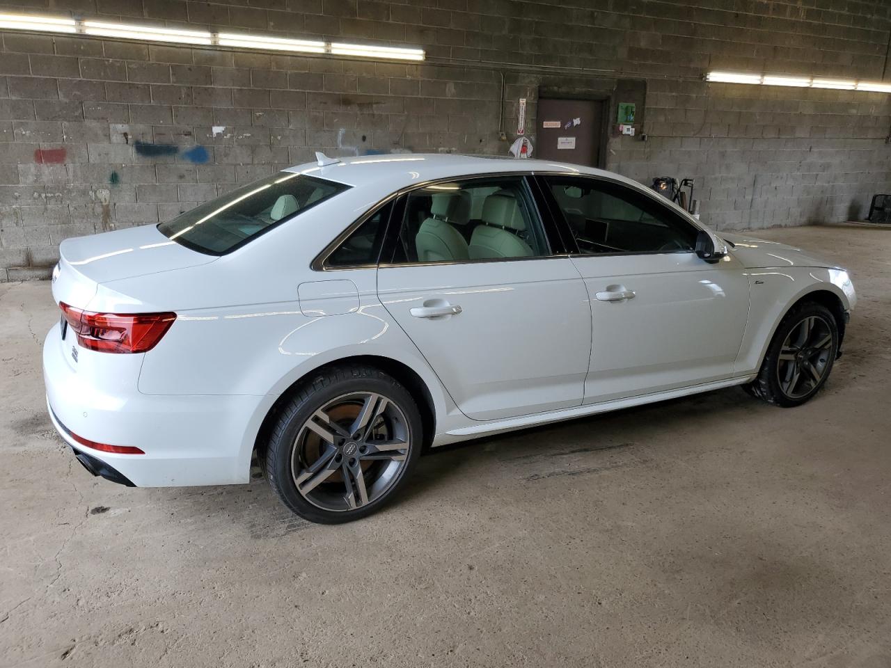 WAUENAF45HN033854 2017 Audi A4 Premium Plus