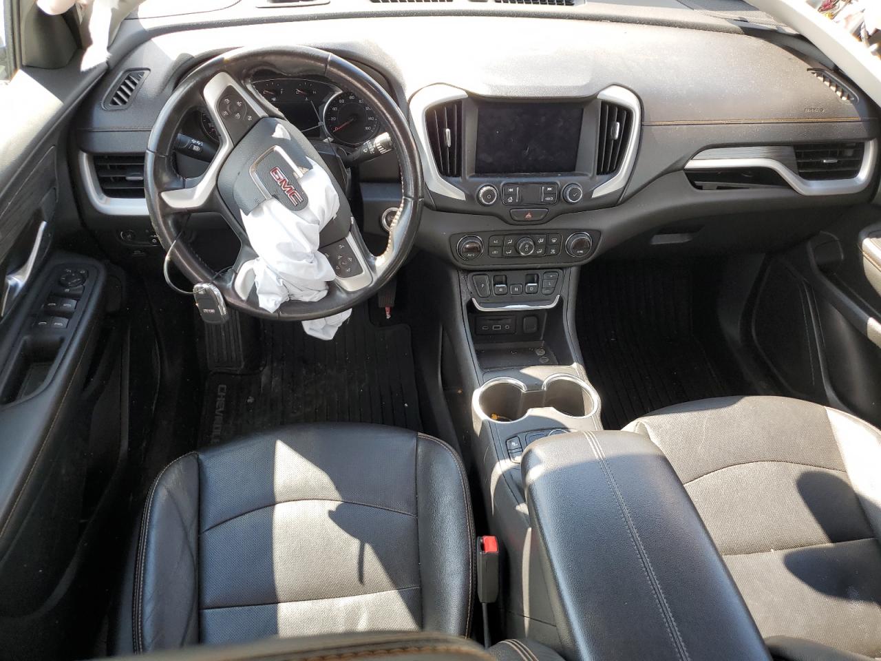 3GKALPEV3LL236792 2020 GMC Terrain Slt