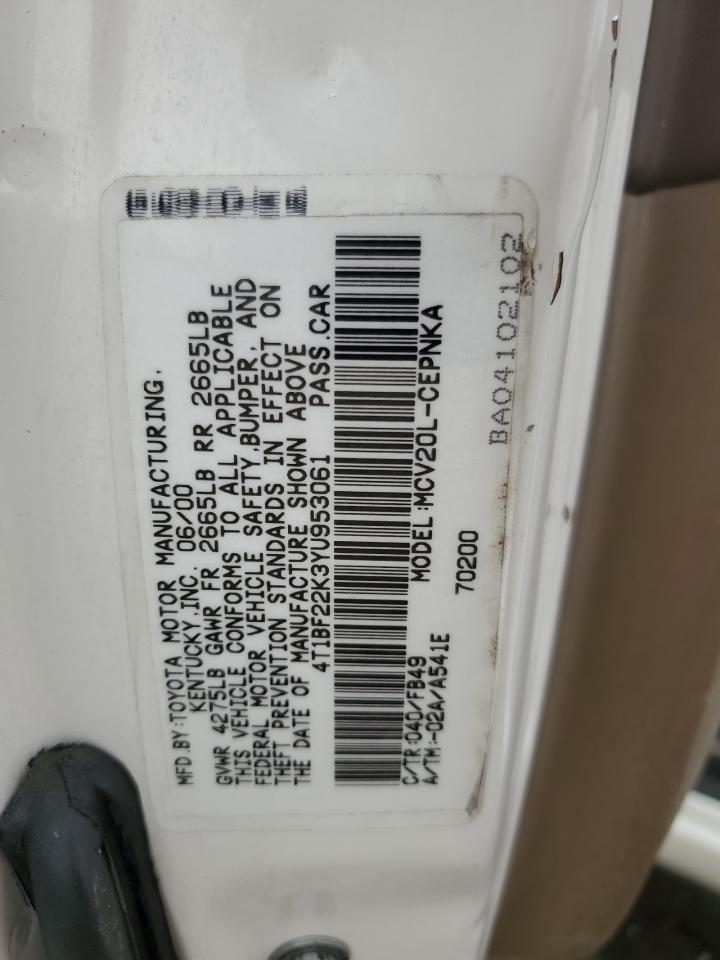 4T1BF22K3YU953061 2000 Toyota Camry Le