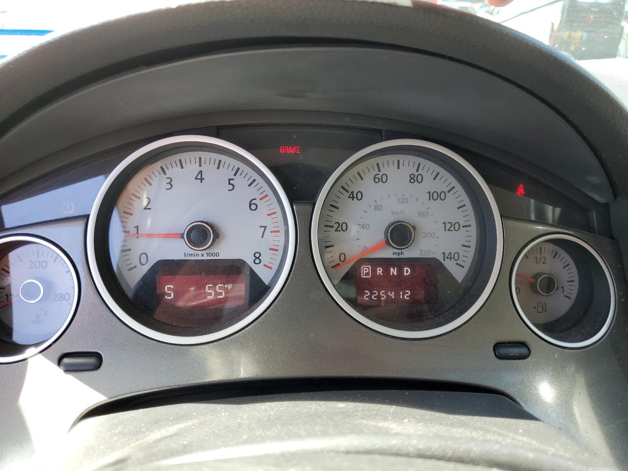 2V4RW3D13AR184406 2010 Volkswagen Routan Se