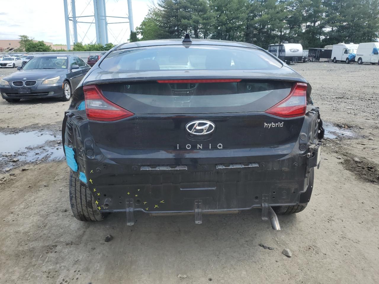 KMHC85LC2HU032134 2017 Hyundai Ioniq Limited