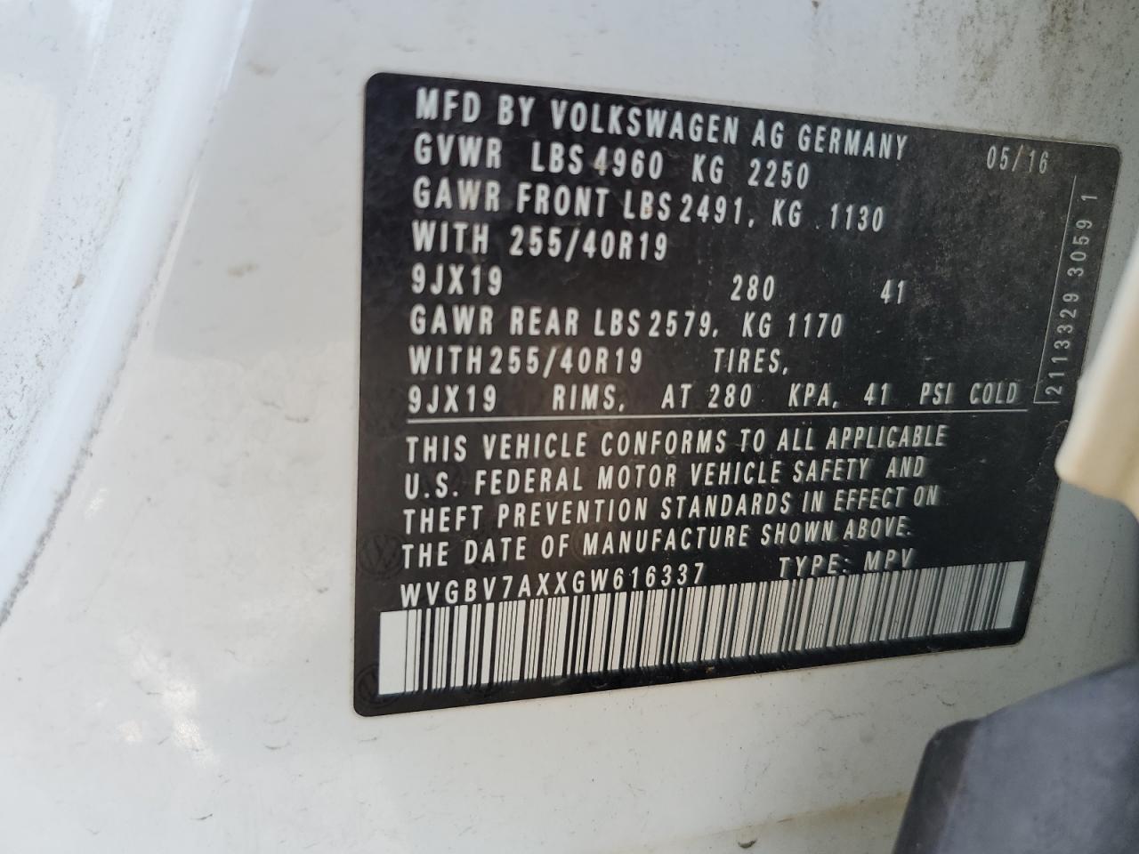 WVGBV7AXXGW616337 2016 Volkswagen Tiguan S