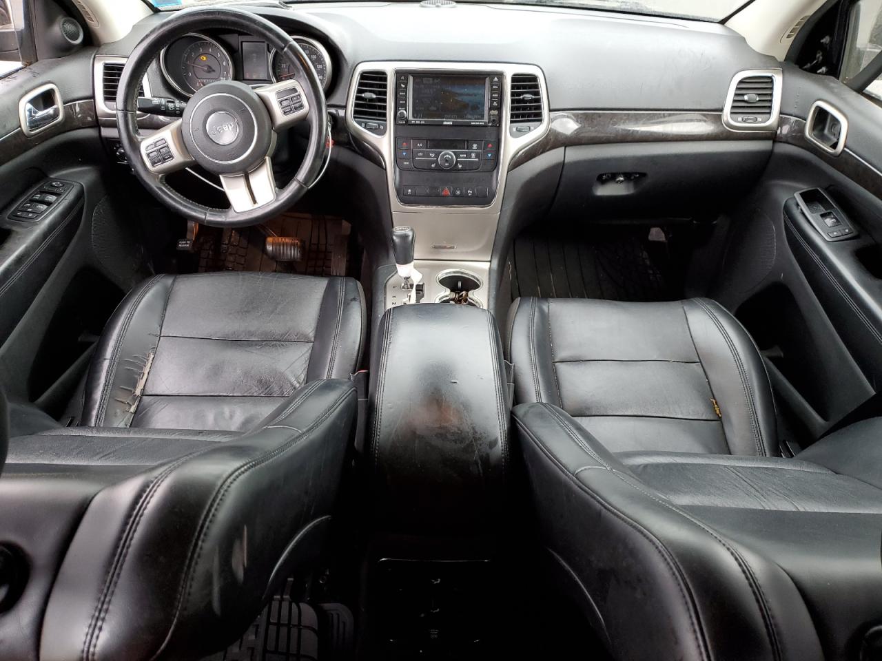 1J4RR4GG7BC510171 2011 Jeep Grand Cherokee Laredo