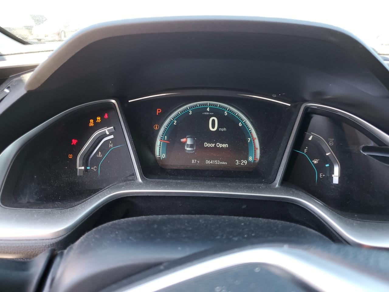 2HGFC2F73JH513985 2018 Honda Civic Ex