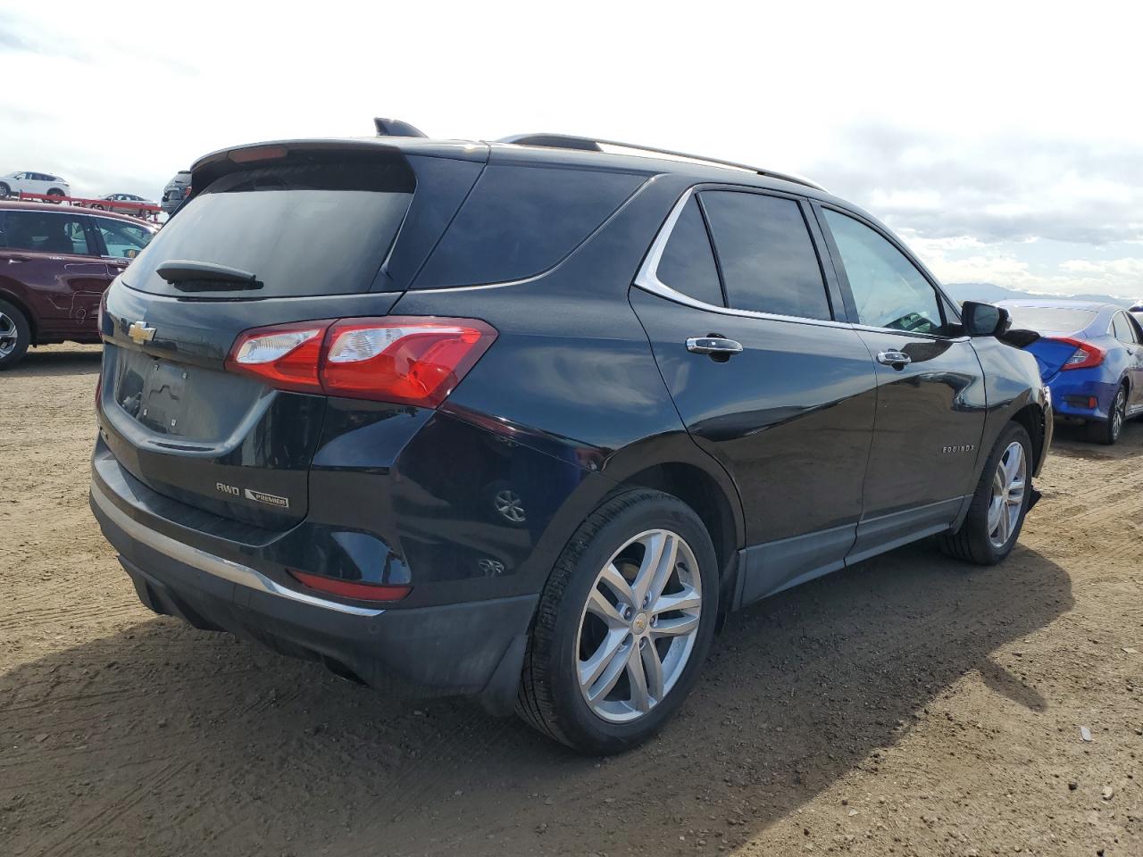 2GNAXWEX5J6312792 2018 Chevrolet Equinox Premier