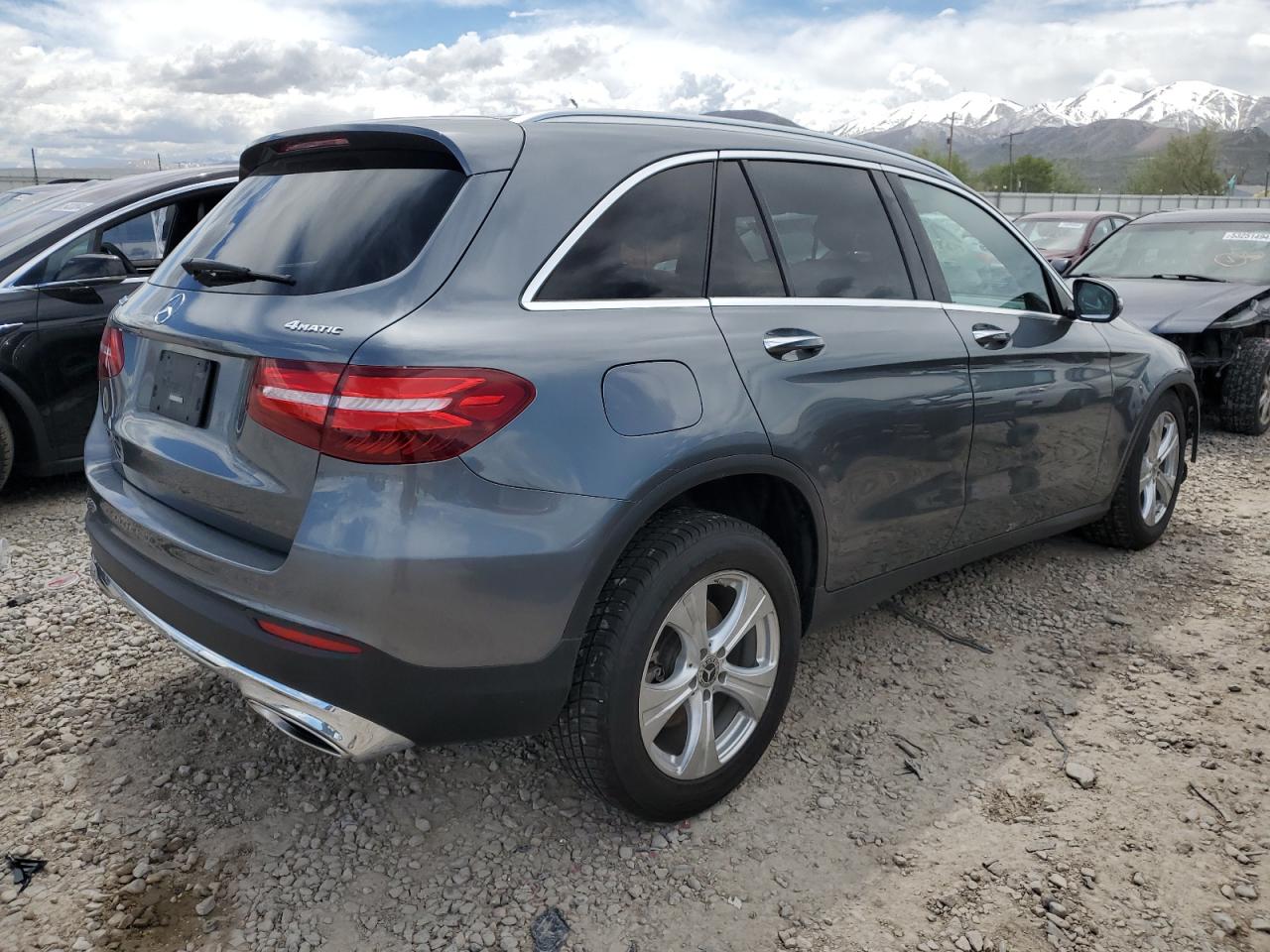 WDC0G4KB1HV012460 2017 Mercedes-Benz Glc 300 4Matic