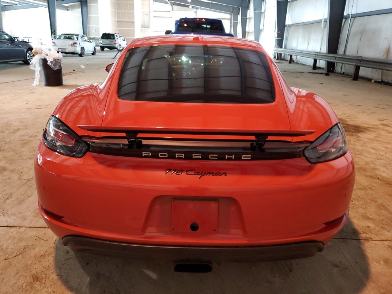 WP0AA2A84HS270611 2017 Porsche Cayman