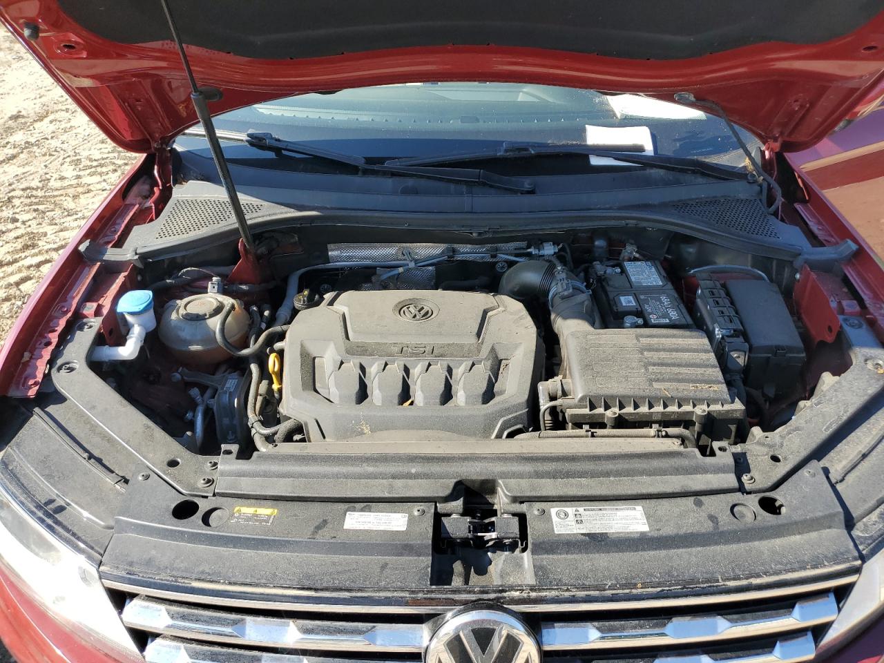 2018 Volkswagen Tiguan Se vin: 3VV3B7AX2JM044559