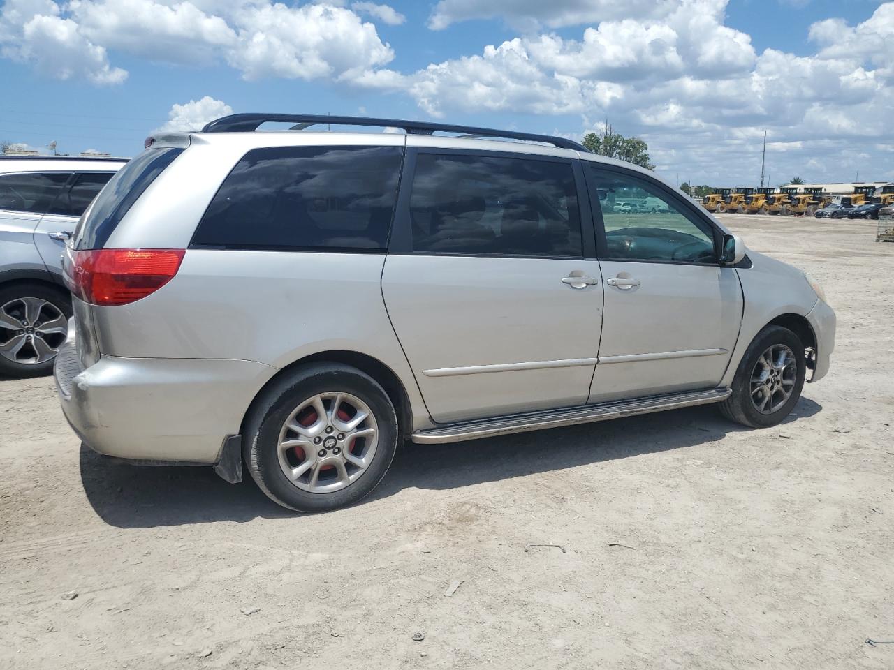 5TDZA22C44S033187 2004 Toyota Sienna Xle