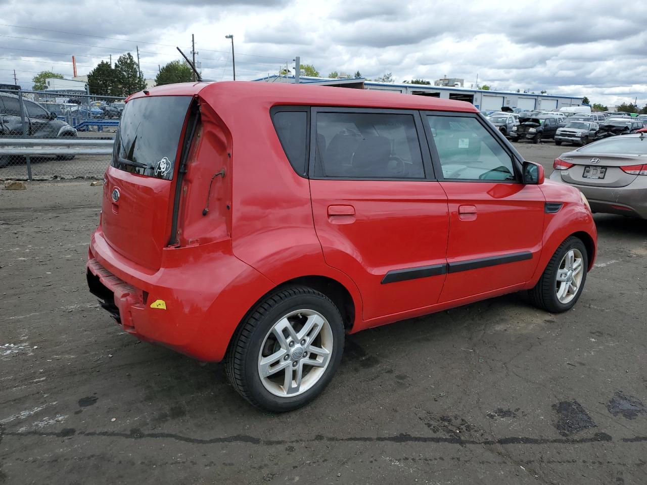 KNDJT2A22A7172692 2010 Kia Soul +